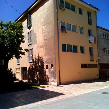 Apartment Sunny In The City Centre *