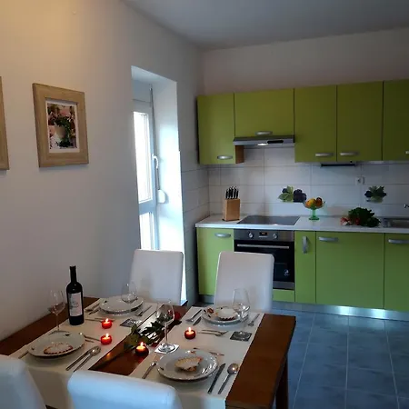 Sunny In The City Centre Apartment Zadar